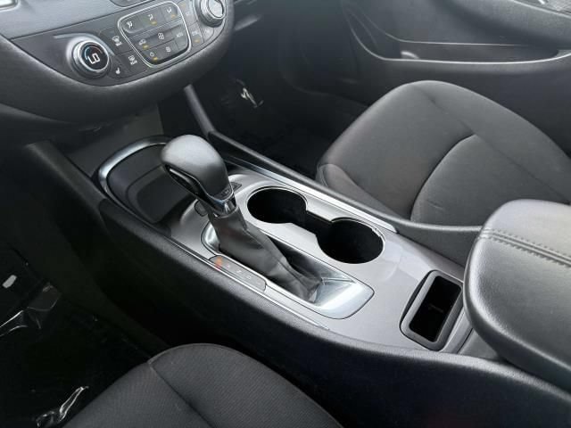Used 2021 Chevrolet Malibu LT FWD image 27