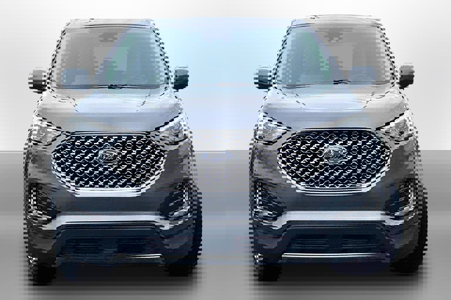 Used 2024 Ford Edge SEL w/ Convenience Package image 3