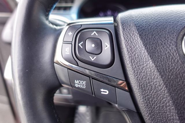 Certified 2016 Toyota Avalon Limited w/ Toyota Safety Sense Package image 15