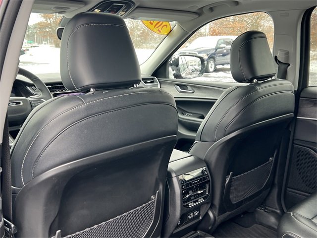 Certified 2023 Jeep Grand Cherokee L Limited image 41