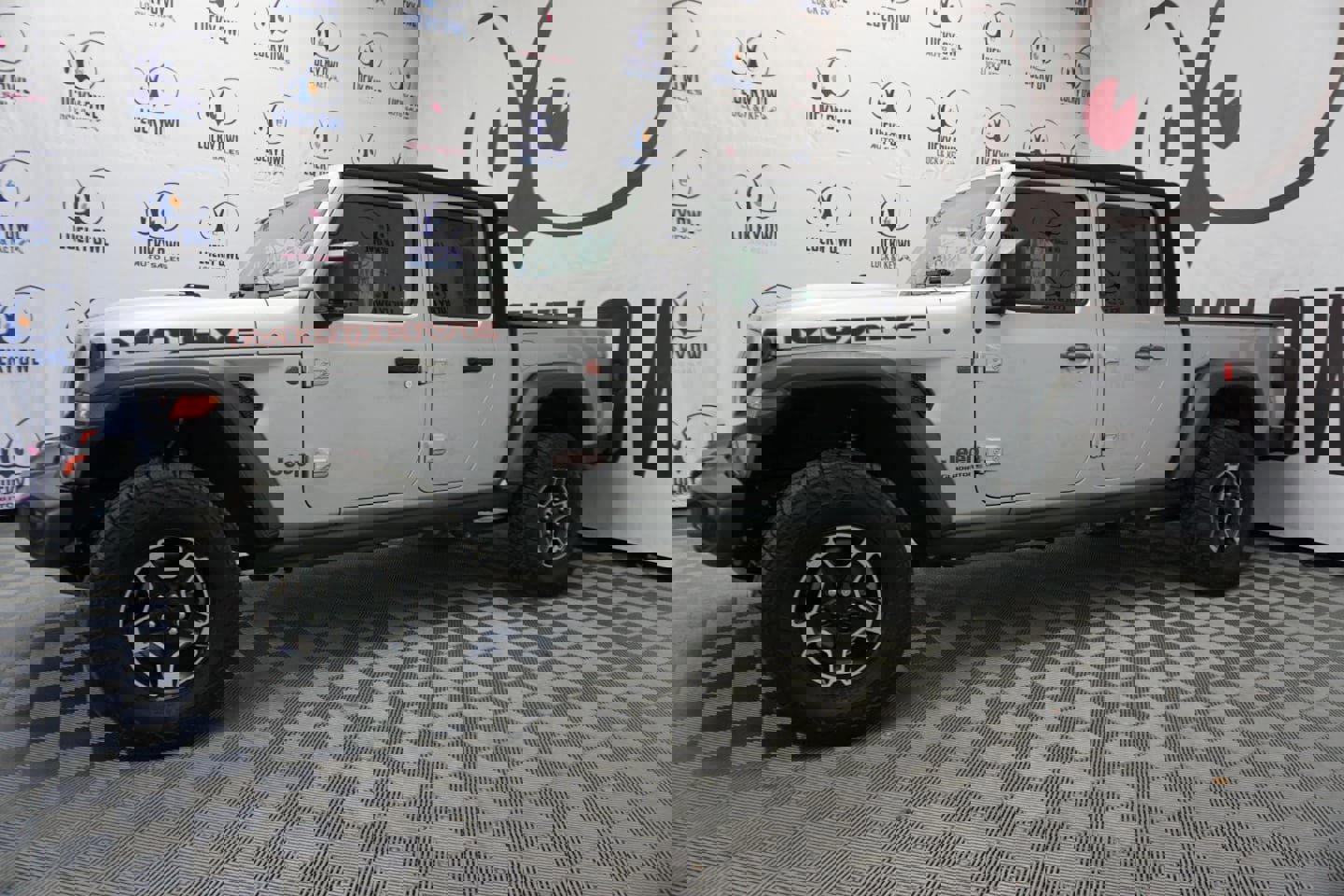 Used 2023 Jeep Gladiator Mojave w/ Trailer Tow Package image 3