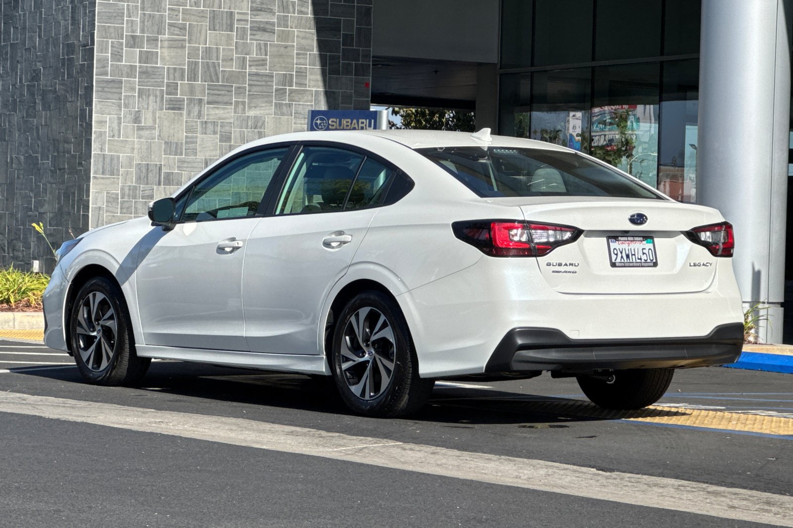 Certified 2025 Subaru Legacy Premium AWD/4WD image 6