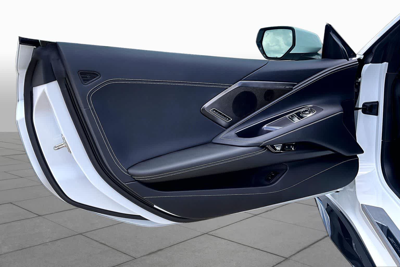 Used 2024 Chevrolet Corvette Z06 RWD image 18