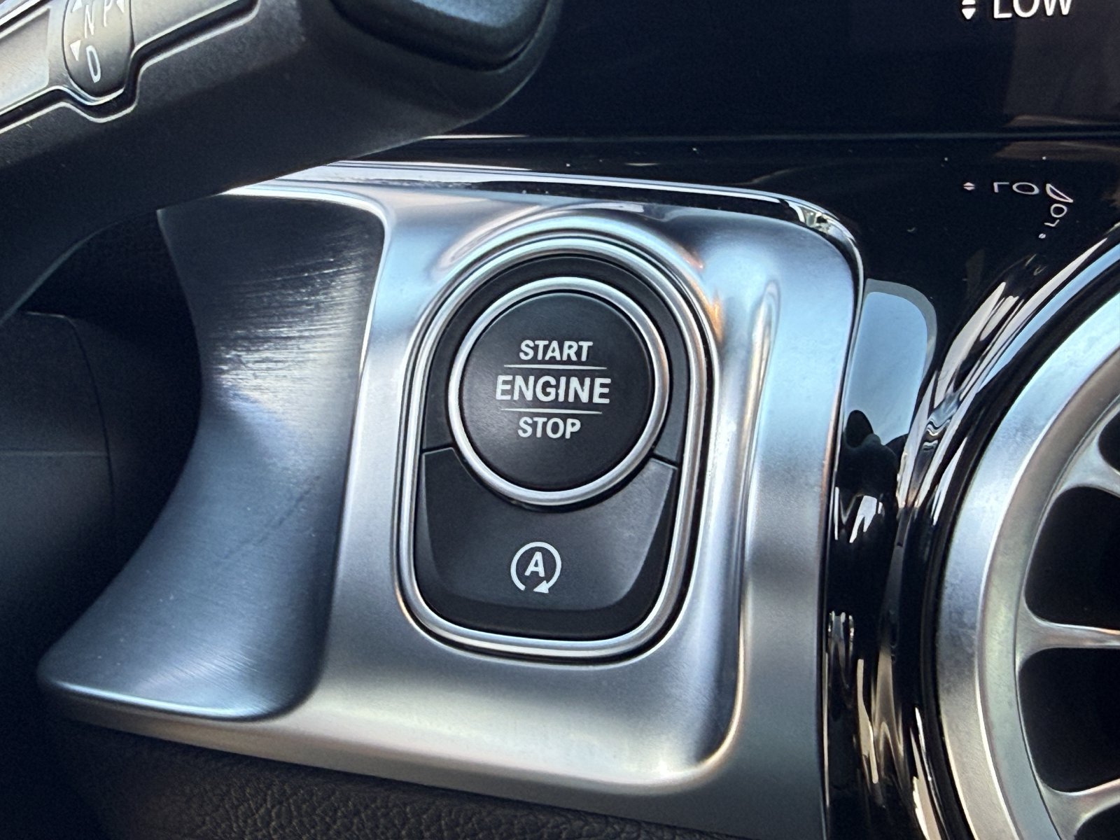 Used 2021 Mercedes-Benz GLB 250 image 34