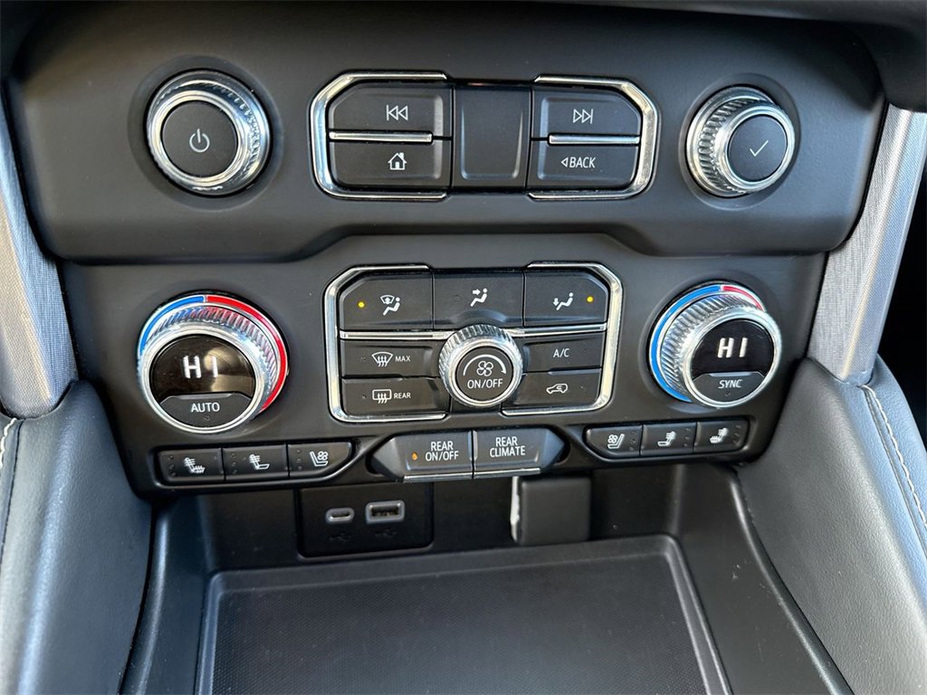 Used 2021 GMC Yukon XL SLT image 19