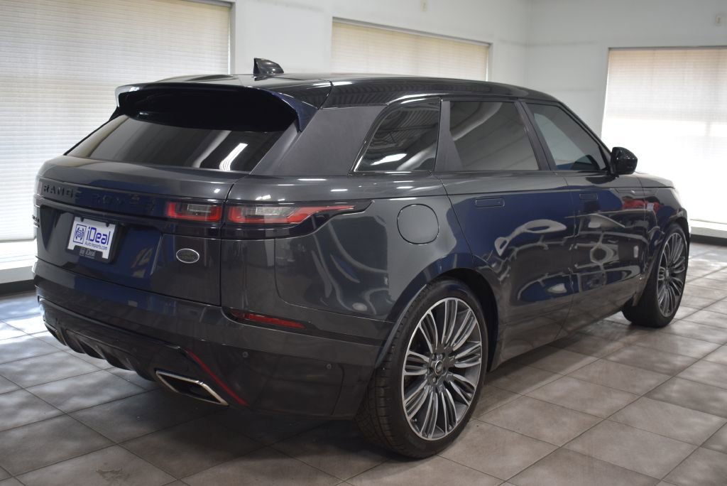 Used 2018 Land Rover Range Rover Velar R-Dynamic HSE image 4