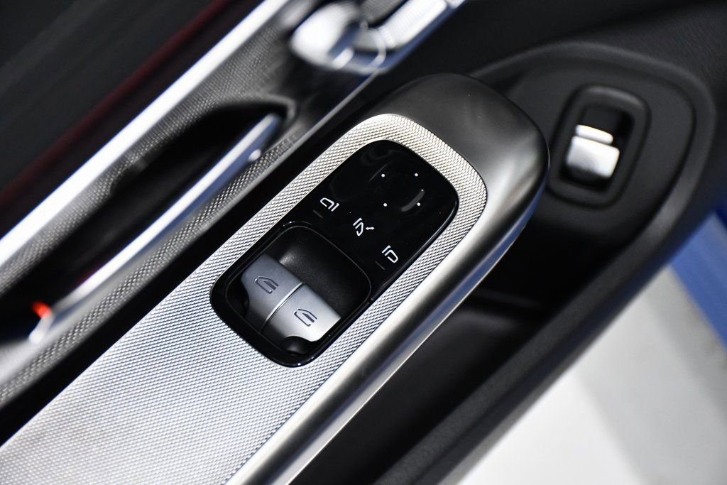 New 2025 Mercedes-Benz CLE 300 4MATIC Coupe image 16