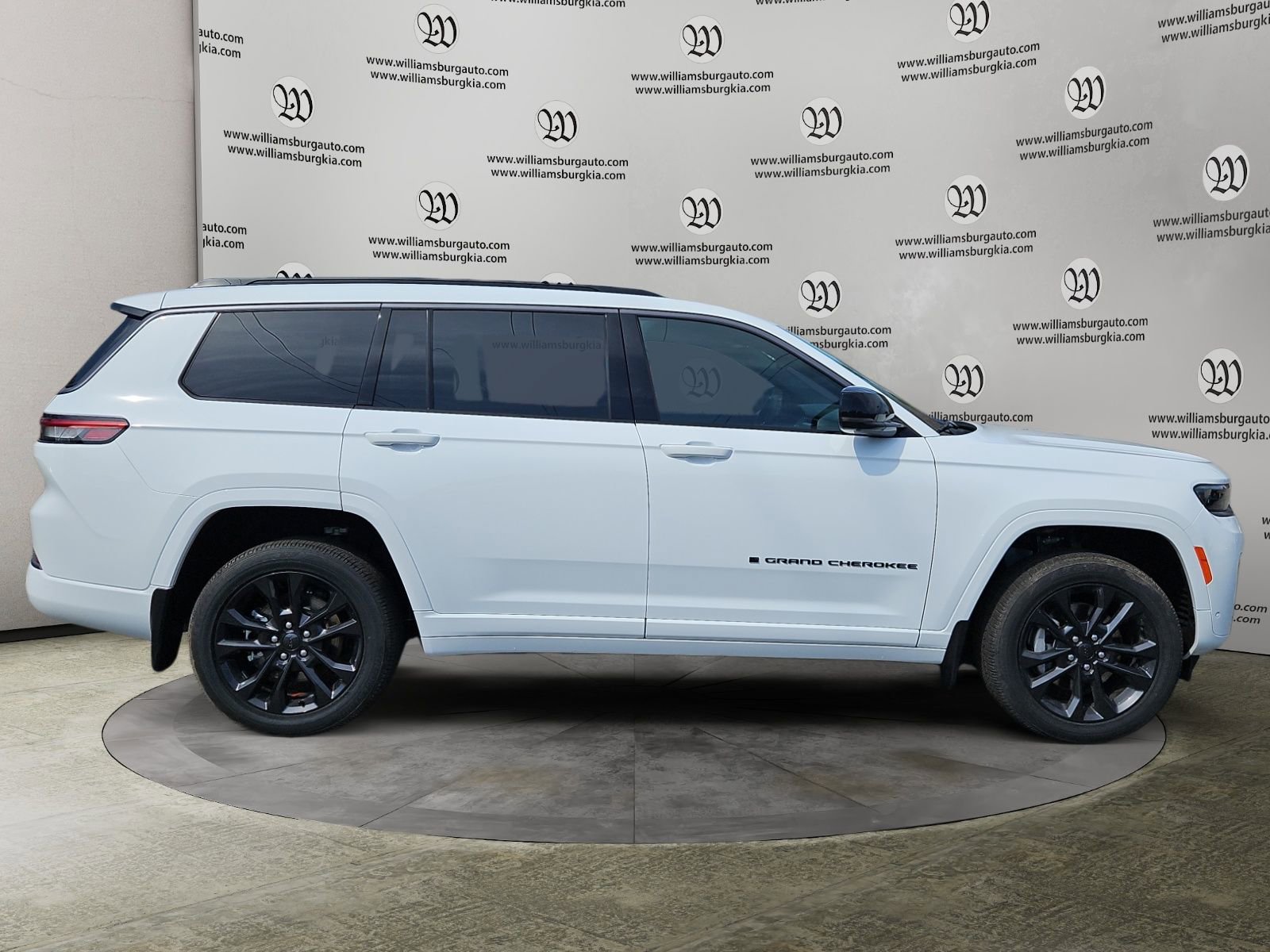 New 2026 Jeep Grand Cherokee L Limited image 6