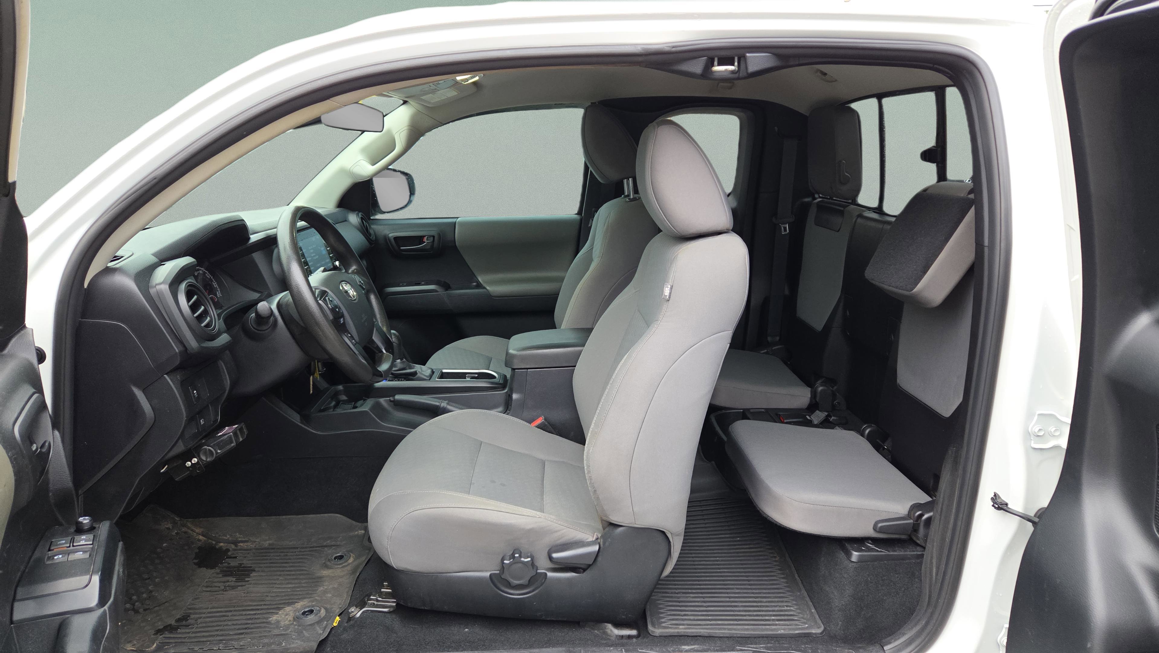 Used 2023 Toyota Tacoma SR image 12