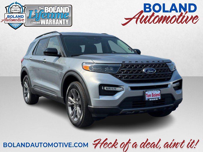 Used 2024 Ford Explorer XLT w/ Equipment Group 202A