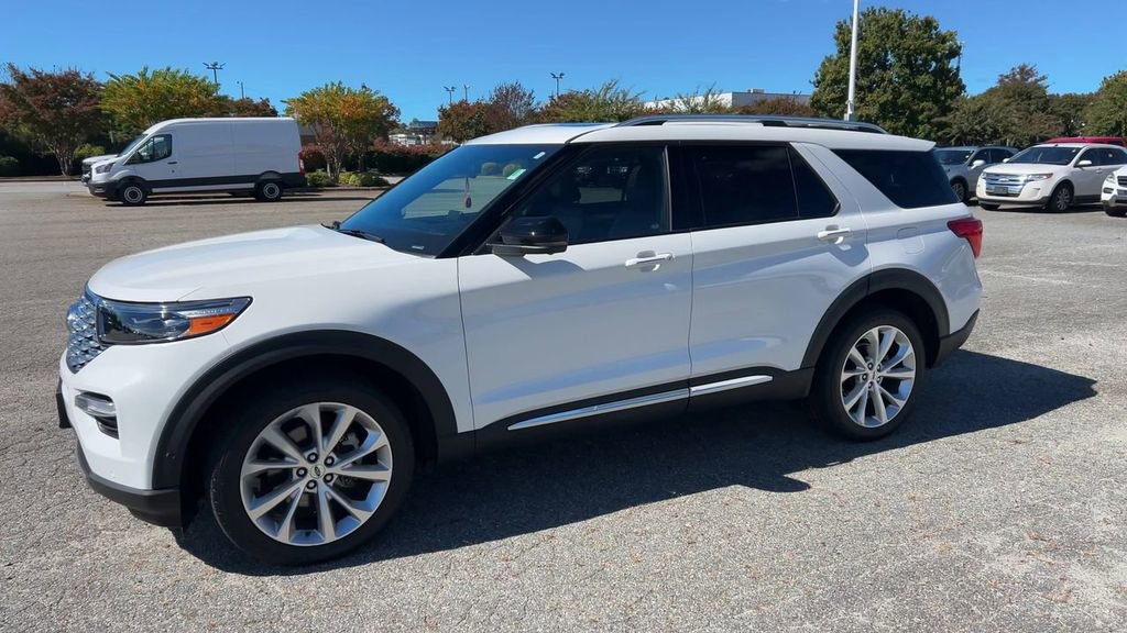 Used 2022 Ford Explorer Platinum w/ Equipment Group 601A image 31