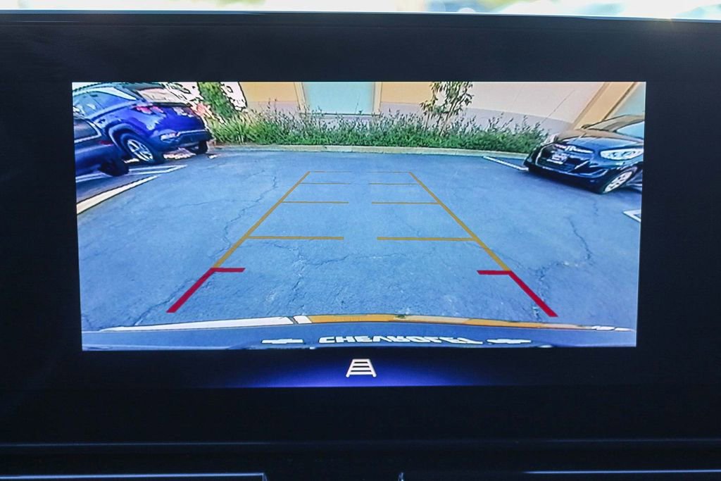 Used 2025 Chevrolet TrailBlazer ACTIV w/ Driver Confidence Package image 24