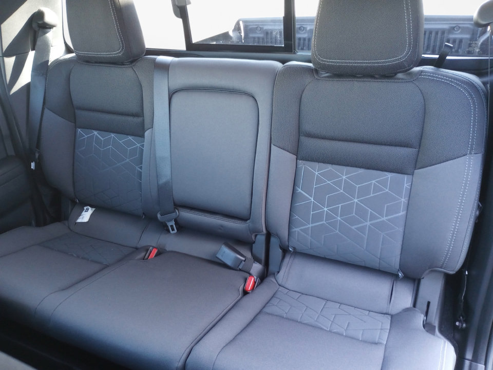 New 2026 Nissan Frontier SV w/ Tow Package image 12
