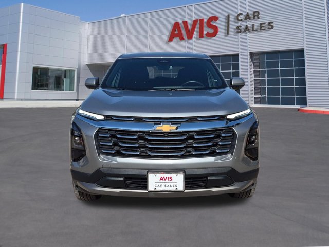 Used 2026 Chevrolet Equinox LT FWD image 2