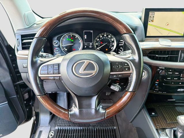 Used 2020 Lexus LX 570 4WD w/ Luxury Package image 12