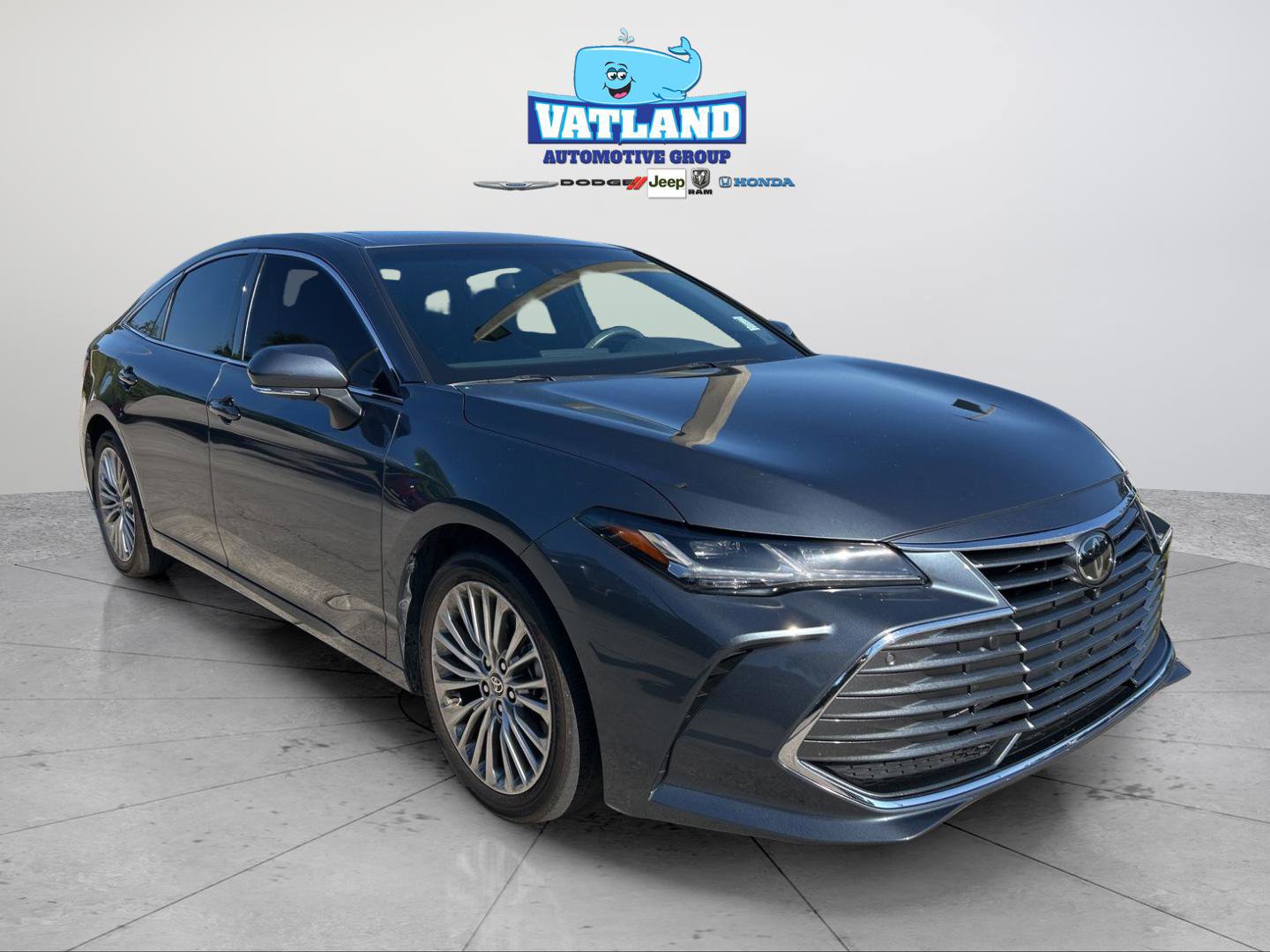 Used 2022 Toyota Avalon Limited w/ Advanced Safety Package image 7