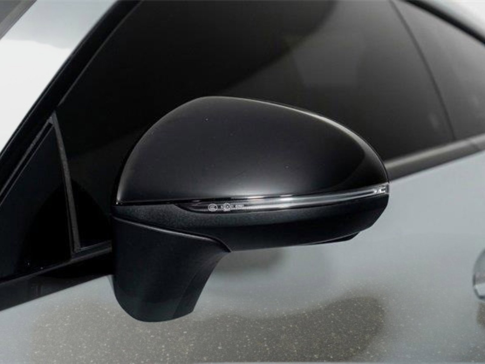 Used 2024 Mercedes-Benz CLE 450 4MATIC Coupe image 32