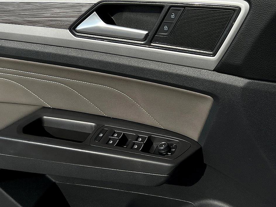 Used 2023 Volkswagen Atlas Cross Sport SE image 21