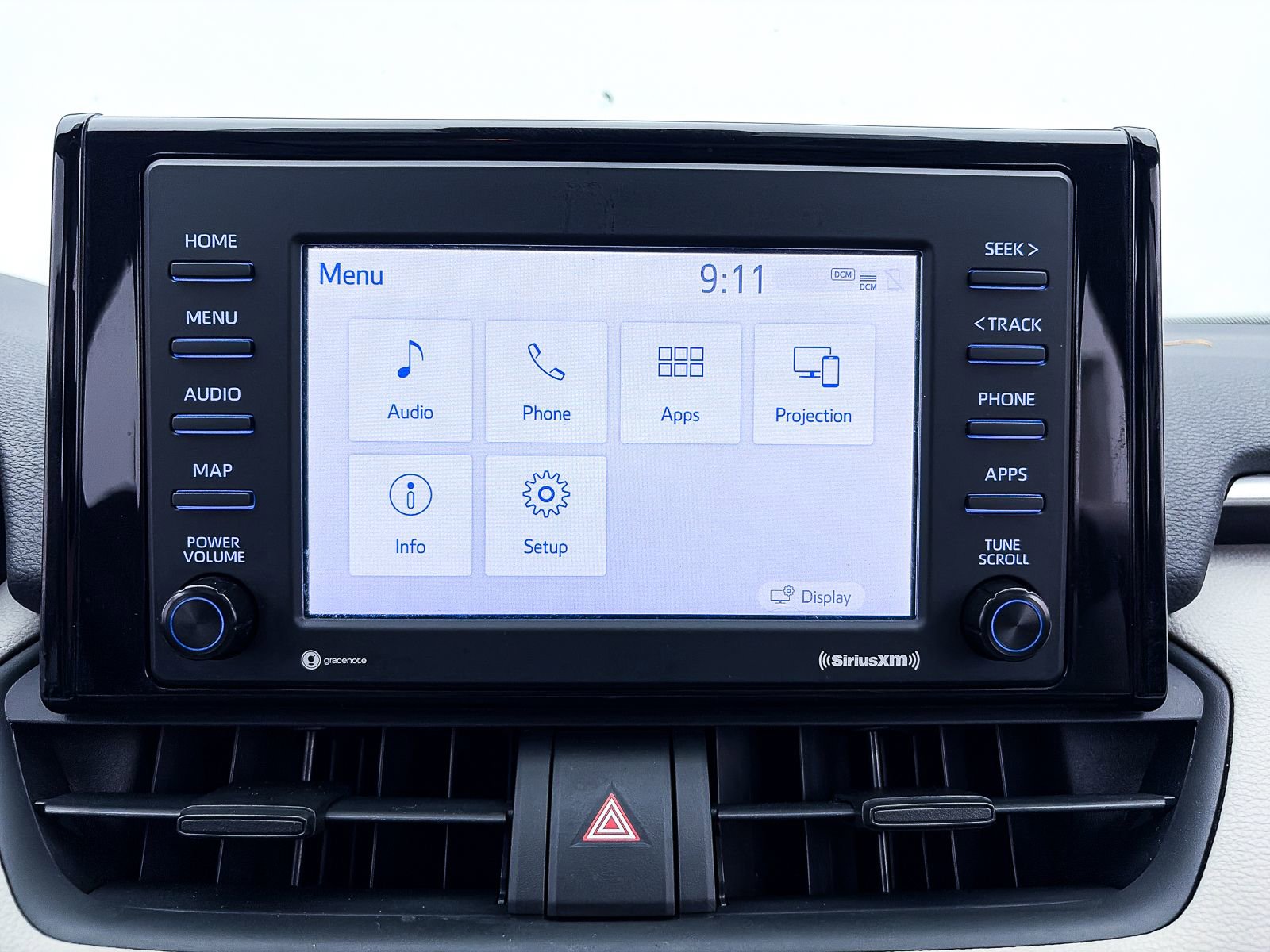 Used 2020 Toyota RAV4 XLE w/ Convenience Package image 18