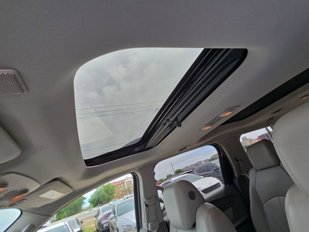 Used 2015 GMC Acadia SLT w/ Open Road Package image 30