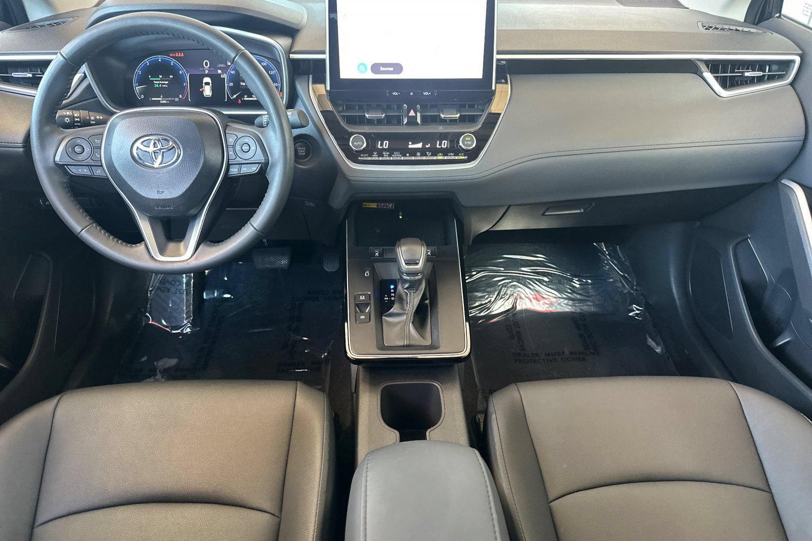 Used 2026 Toyota Corolla Cross XLE w/ Convenience Package FWD image 16