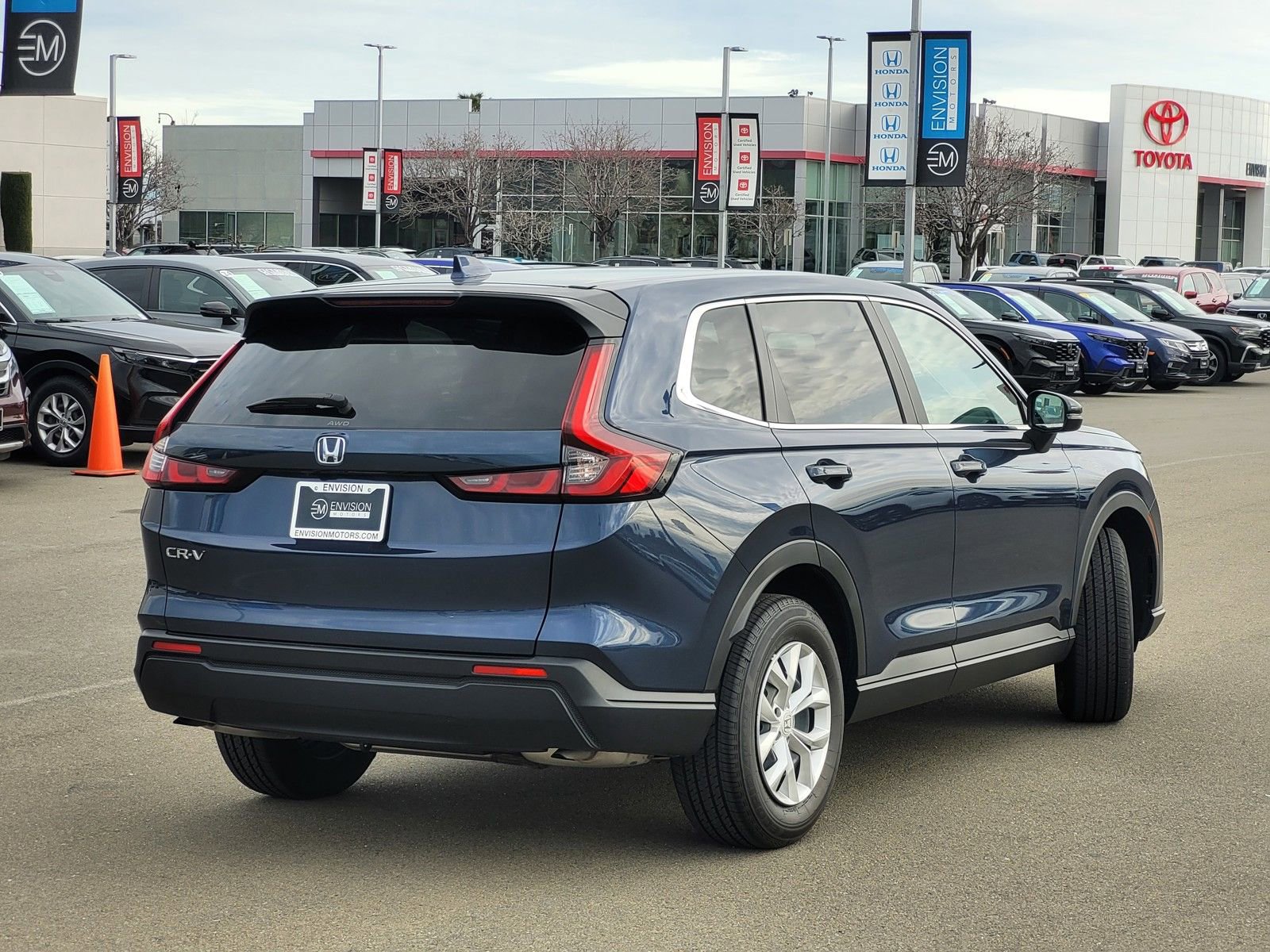 Certified 2025 Honda CR-V LX image 5