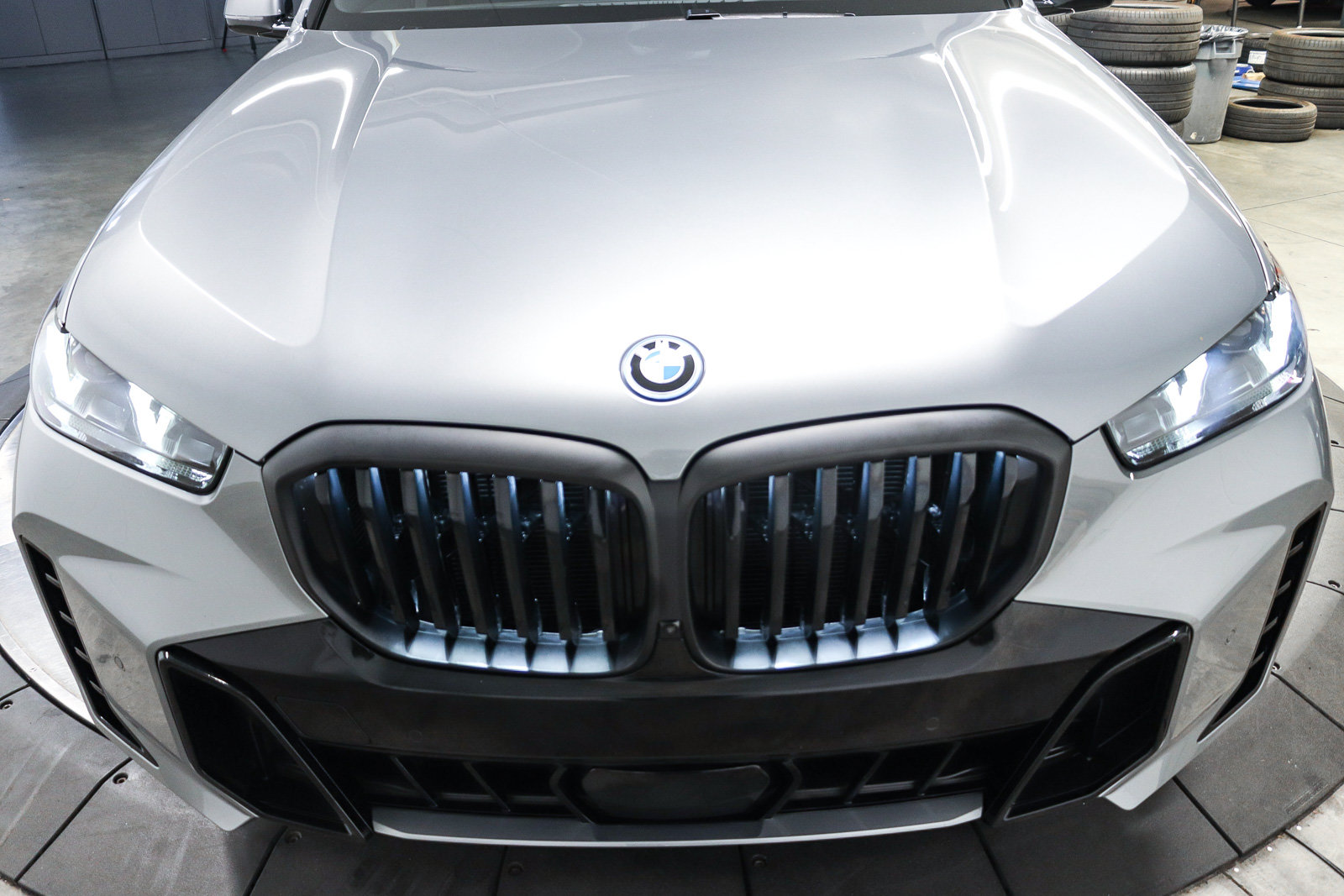 Used 2025 BMW X5 xDrive50e w/ Executive Package AWD/4WD image 10