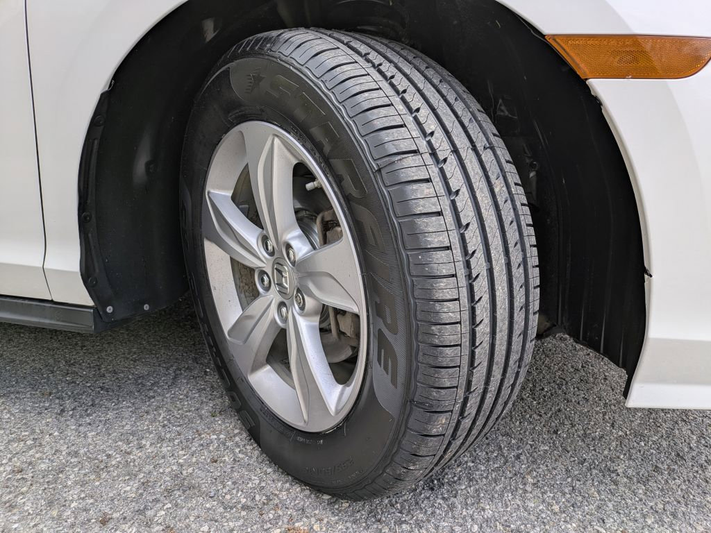 Used 2018 Honda Odyssey EX-L image 39