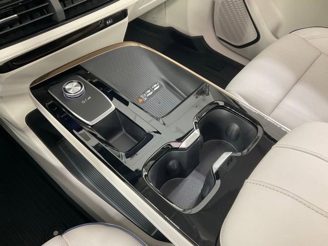 New 2026 Buick Enclave Avenir w/ Super Cruise Package image 13