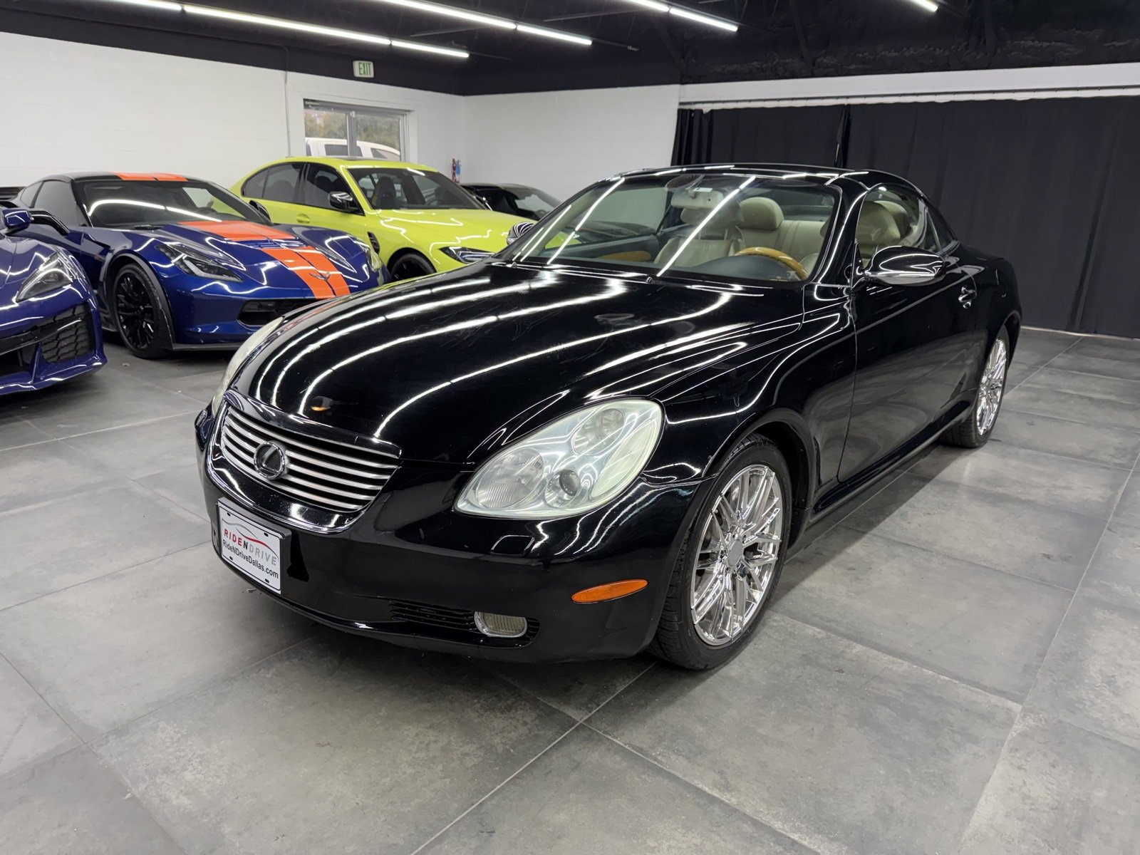 Used 2002 Lexus SC 430 Convertible image 1