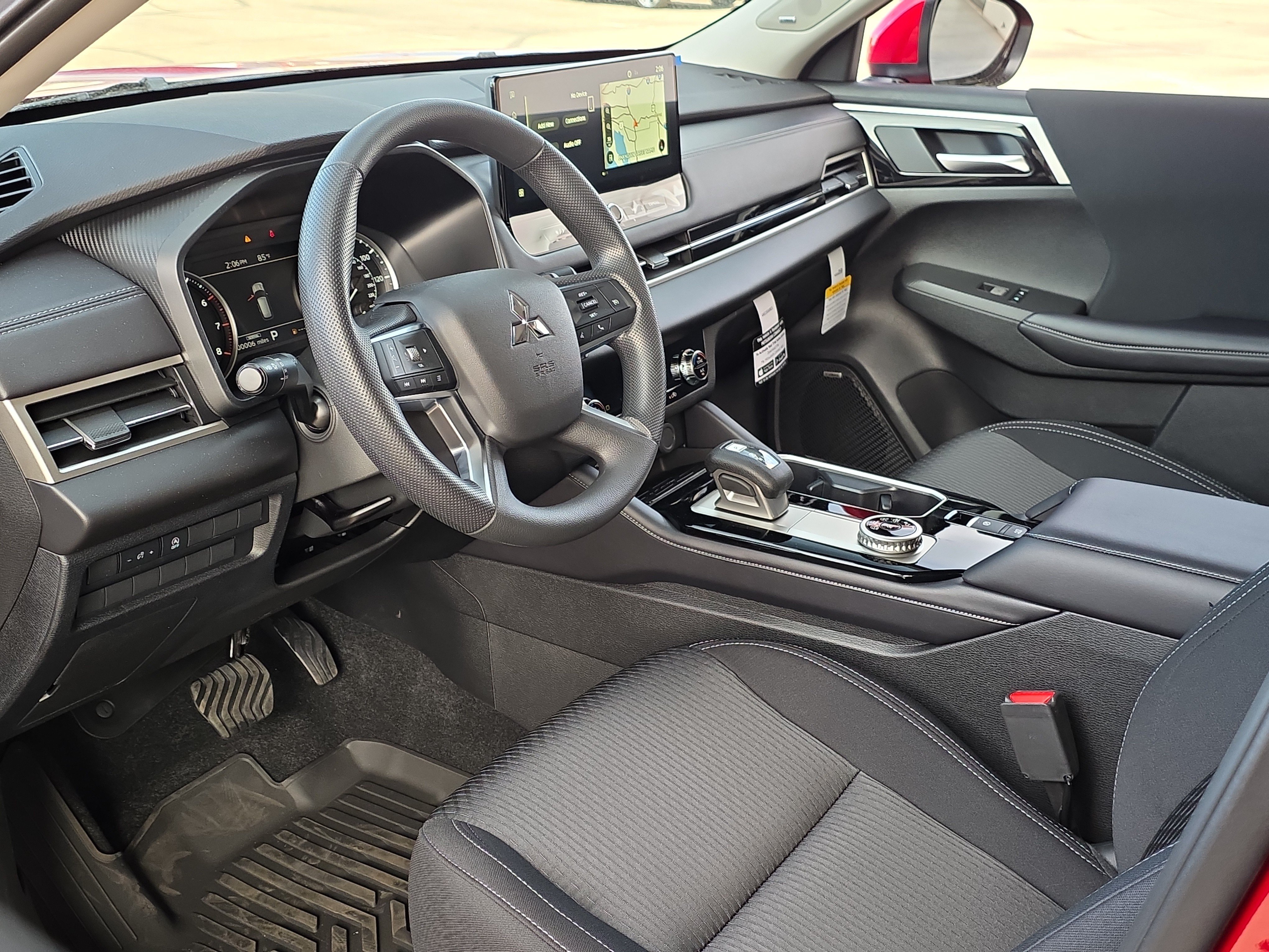 New 2026 Mitsubishi Outlander ES FWD image 12