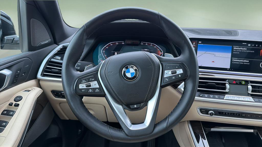 Used 2021 BMW X5 xDrive40i w/ Premium Package image 18