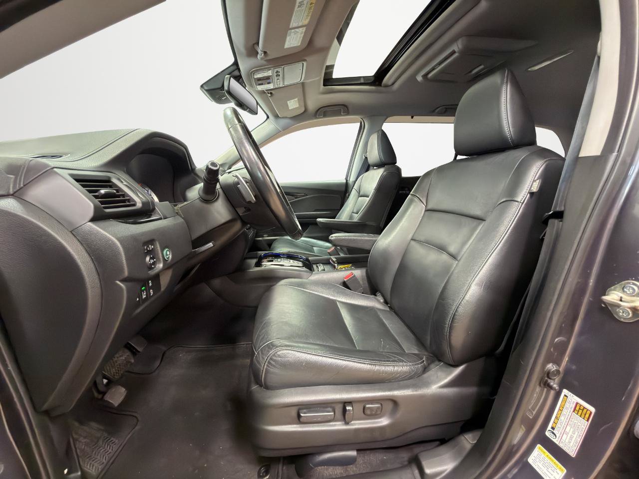 Used 2016 Honda Pilot Touring image 11