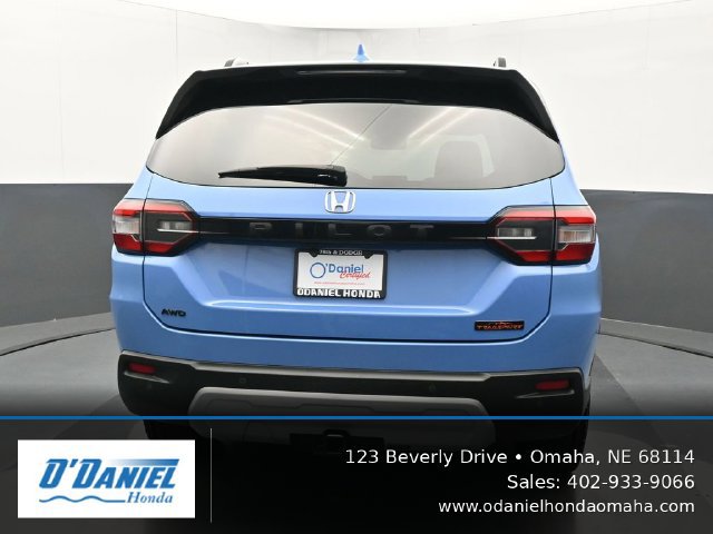 Used 2024 Honda Pilot TrailSport image 5