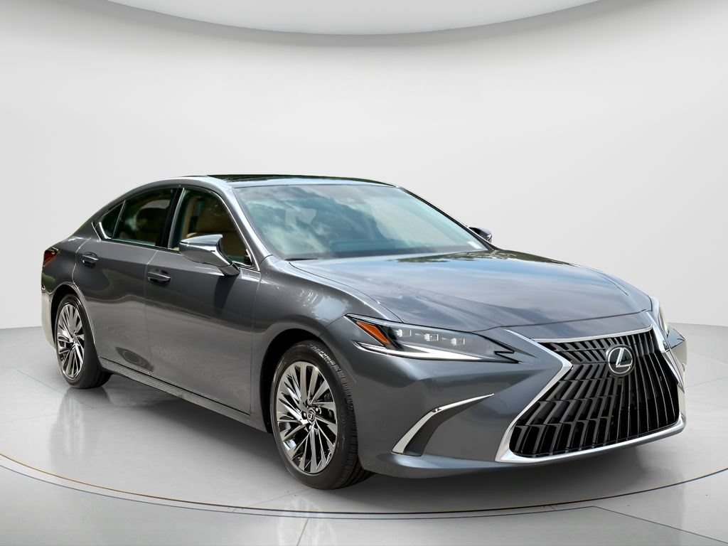 Used 2025 Lexus ES 350 Ultra Luxury FWD image 3