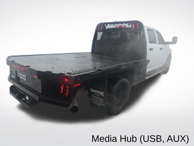 Used 2018 RAM 3500 Tradesman w/ Chrome Appearance Group image 5