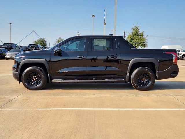 New 2026 Chevrolet Silverado EV LT image 6