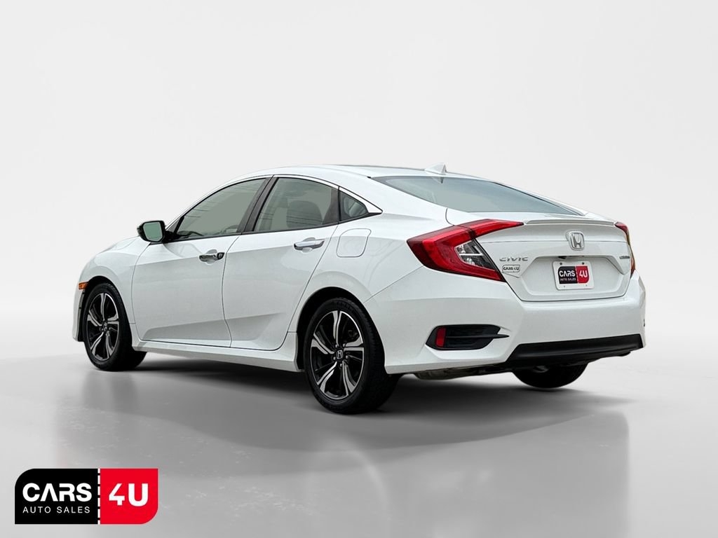 Used 2018 Honda Civic Touring image 5