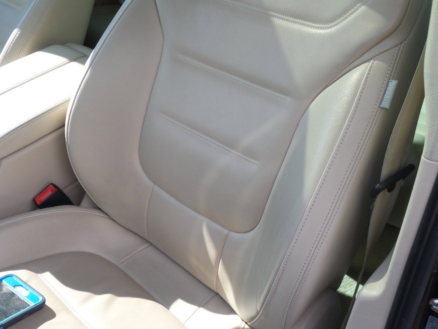 Used 2013 Volkswagen Touareg VR6 image 40