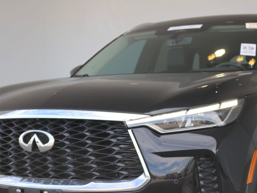Certified 2023 INFINITI QX60 Luxe w/ Cargo Package image 11