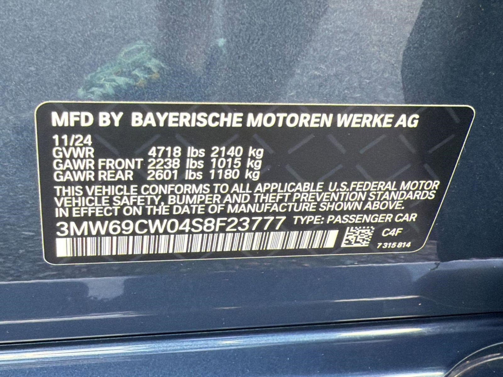 Certified 2025 BMW 330i Sedan image 19