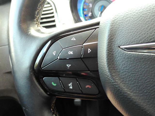 Used 2022 Chrysler 300 S w/ Comfort Group image 35