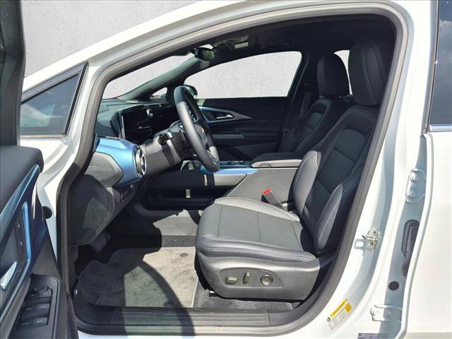 New 2026 Chevrolet Equinox EV LT FWD image 15