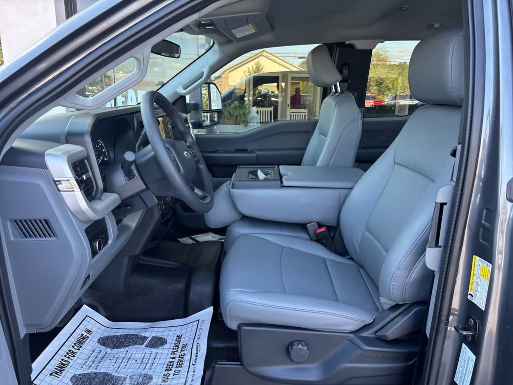 New 2026 Ford F250 XL image 18