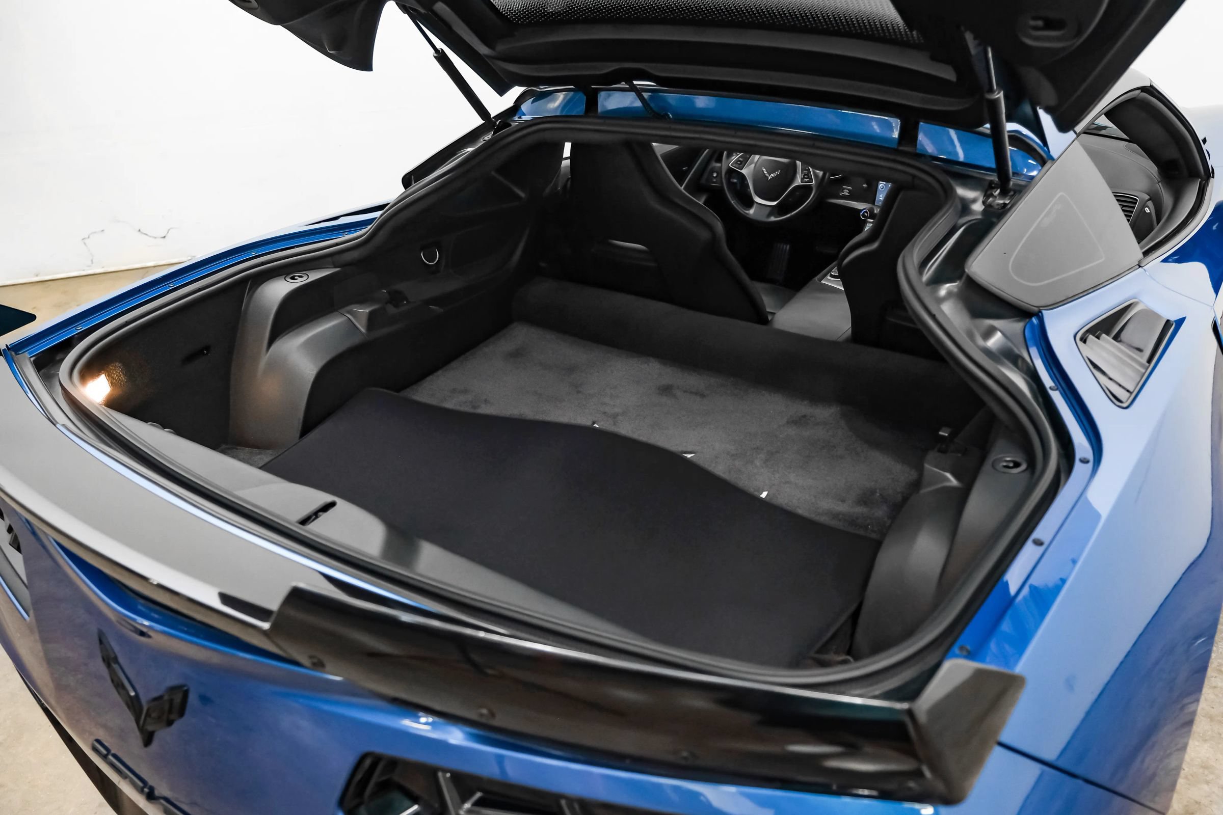 Used 2014 Chevrolet Corvette Stingray Coupe w/ 3LT Preferred Equipment Group RWD image 33