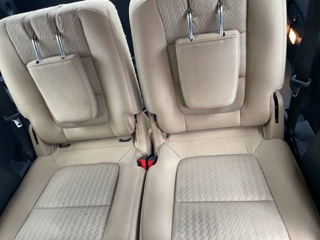 Used 2017 Ford Explorer Base image 12