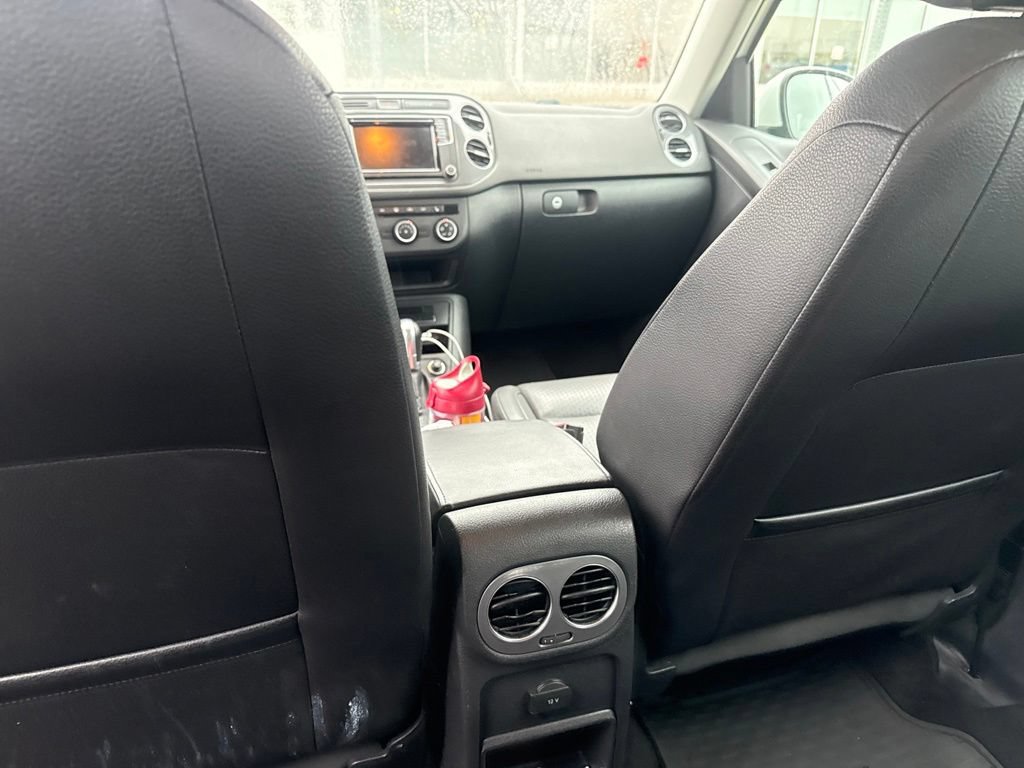 Used 2017 Volkswagen Tiguan S AWD/4WD image 16
