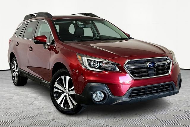 Used 2018 Subaru Outback 2.5i Limited image 1