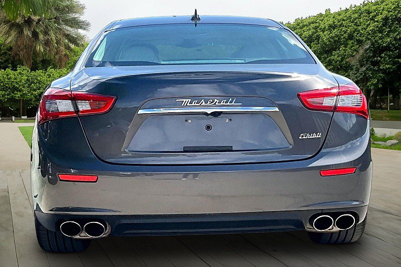 Used 2016 Maserati Ghibli RWD image 3