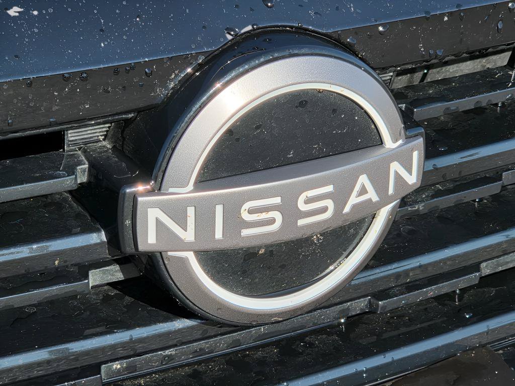 Used 2025 Nissan Kicks SV FWD image 32